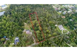 North Rd, DELTONA