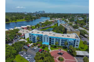 2424 W Tampa Bay Blvd #l301, TAMPA