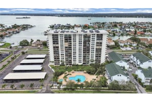 400 Island Way #203, CLEARWATER BEACH