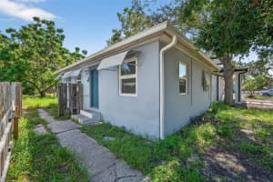 5021 9th Ave S, GULFPORT