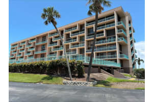 1 Key Capri #310e, TREASURE ISLAND