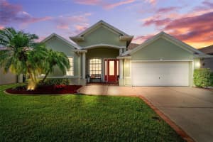8226 Wild Oaks Cir, LARGO