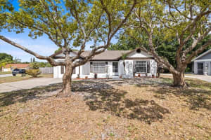 1912 Castle Bay Ct, OLDSMAR