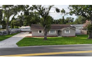 1504 Hallam Dr, LAKELAND