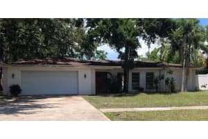 1652 Sunset Point Rd, CLEARWATER