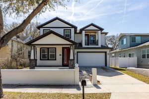 2124 W Beach St, TAMPA