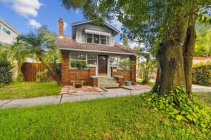 1814 Bay St Ne, ST PETERSBURG