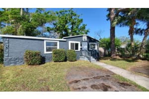 1725 Freeman St S, ST PETERSBURG