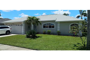 2877 56th Avenue Cir E, BRADENTON