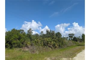 307 Granada Dr, INDIAN LAKE ESTATES
