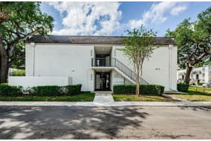 801 Russell Ln #255, BRANDON