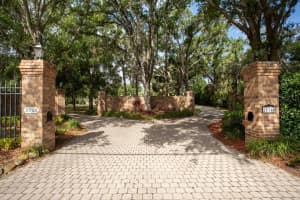 11710 N Armenia Ave, TAMPA
