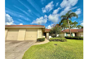 18308 Aintree Ct #18308, TAMPA