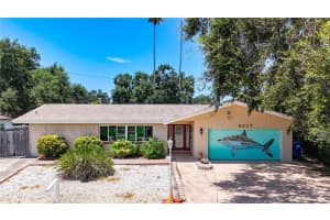 6237 15th St S, ST PETERSBURG