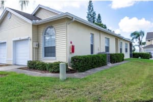 1050 Starkey Rd #208, LARGO