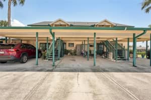 662 Yardarm Dr, APOLLO BEACH