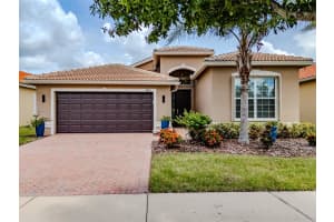4820 Grand Banks Dr, WIMAUMA