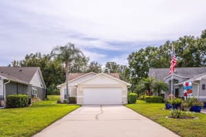6431 Gentle Ben Cir, WESLEY CHAPEL