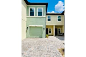 29885 Southwell Lane, WESLEY CHAPEL