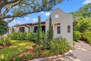 2925 1st St Ne, ST PETERSBURG