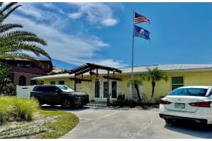 5207 Palmetto Point Dr, PALMETTO