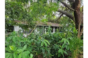 701 12th Ave N, ST PETERSBURG