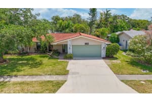 1908 Sandpiper Dr, CLEARWATER