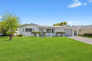 3667 Rockaway Dr, HOLIDAY