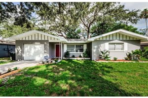 1310 Robin Hood Ln, DUNEDIN