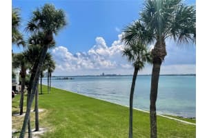 1451 Gulf Blvd #204, CLEARWATER