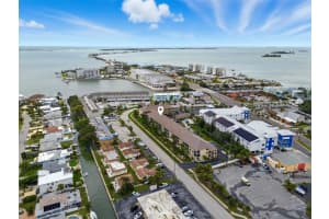 460 S Paula Dr #207, DUNEDIN