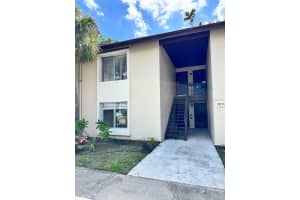 2611 Pine Lake Ter #a, SARASOTA
