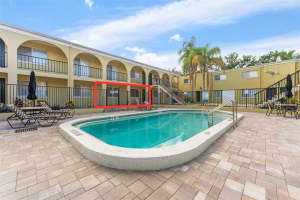 3206 W Azeele St #104, TAMPA