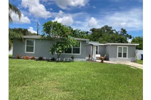 7131 Orpine Dr N, ST PETERSBURG