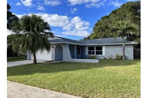 2224 Willow Tree Trl, CLEARWATER