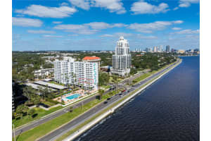 2401 Bayshore Blvd #410 & 510, TAMPA