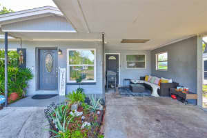 10009 N 22nd St, TAMPA