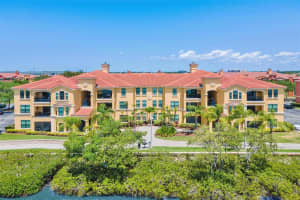 2739 Via Capri #1033, CLEARWATER