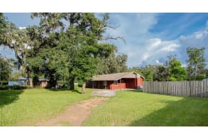 7040 Glory Rd, ZEPHYRHILLS