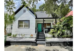 2327 W Beach St, TAMPA