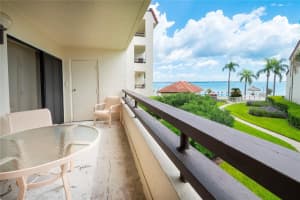 103 1st St E #116, TIERRA VERDE