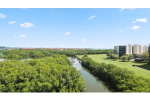 900 Cove Cay Dr #6e, CLEARWATER