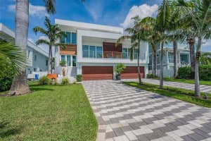 7843 10th Ave S, ST PETERSBURG