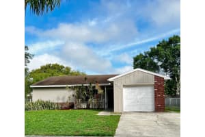 5723 Kneeland Ln, TAMPA