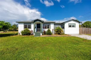 440 42nd St N, ST PETERSBURG 440 42nd St N, ST PETERSBURG