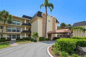 4780 Cove Cir #205, ST PETERSBURG