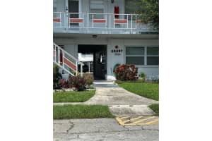 5920 18th St N #16, ST PETERSBURG