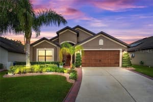 831 Woodlark Dr, HAINES CITY