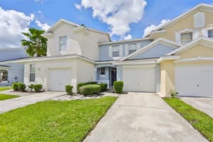 9815 Carlsdale Dr, RIVERVIEW
