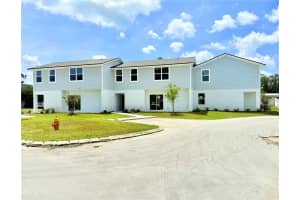 222 Carpenters Way #70, LAKELAND
